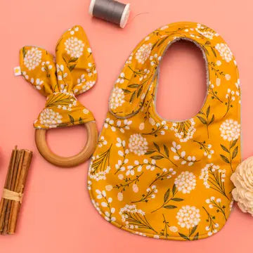 Wildflower Bib+Crinkle Teether Combo