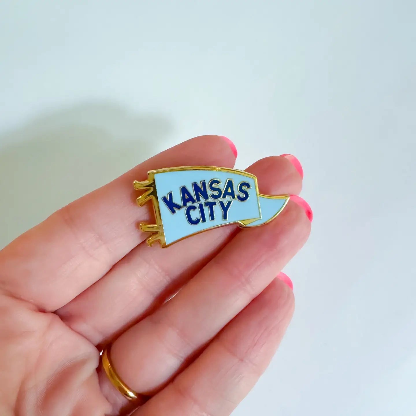 Kansas City Pennant Pins - Baby Blue