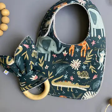 Welcome to the Jungle Bib+Crinkle Teether Combo