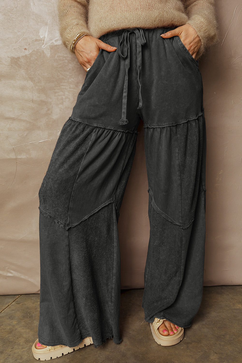 Wide Leg Drawstring Pant